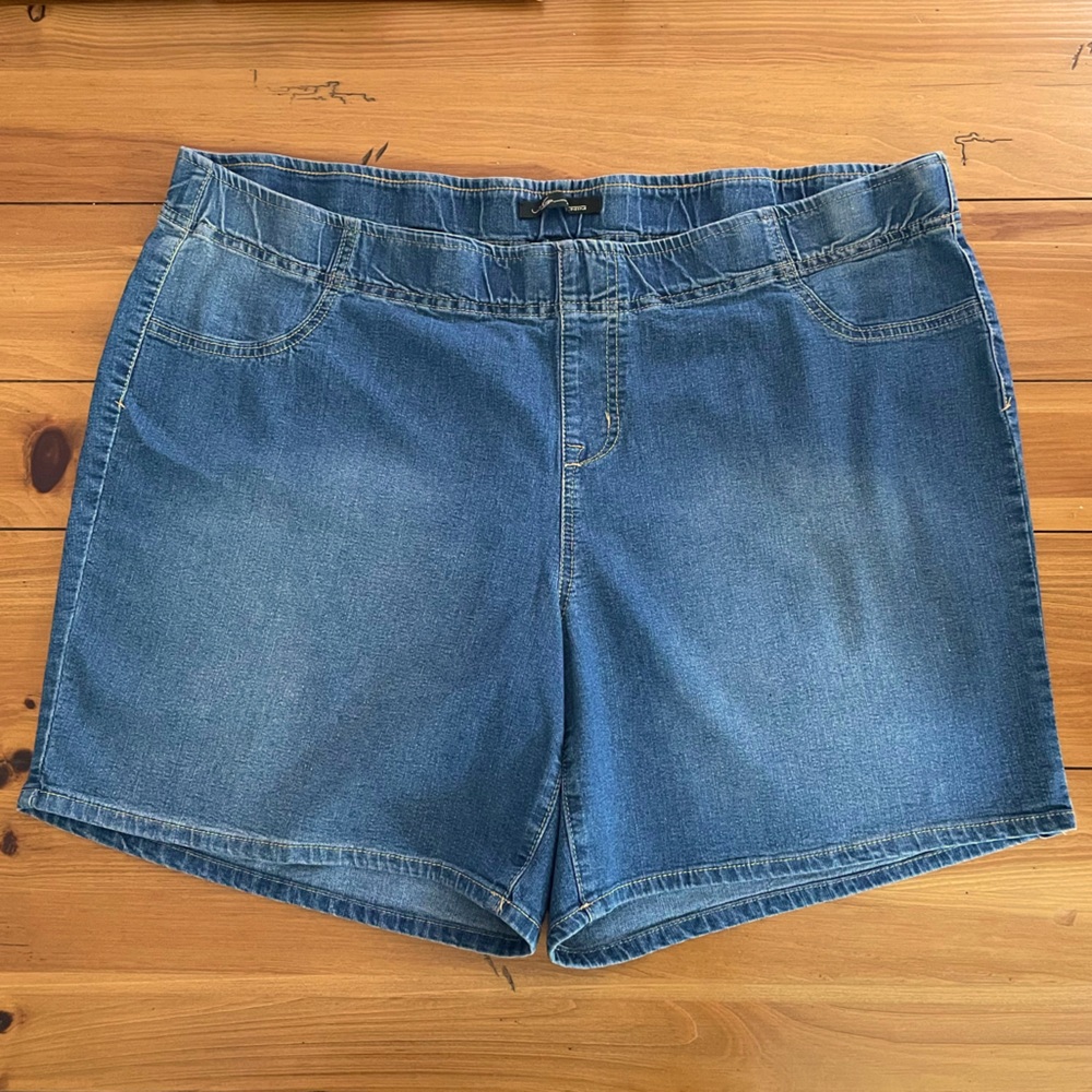 A3 Design Blue Jean Denim Shorts Pull-on Stretch Fabric Size 20W